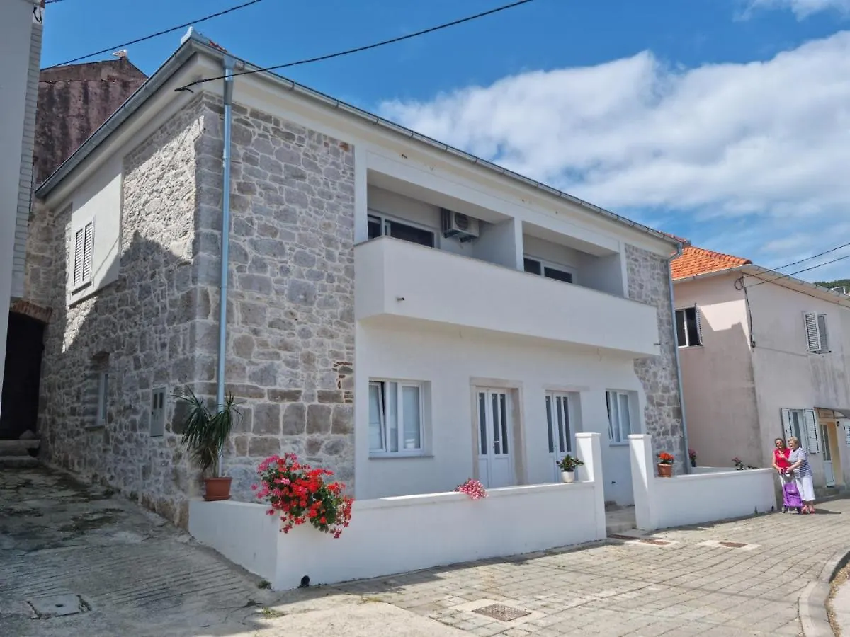 Kamena Kuca Pandorovica Apartment Kali
